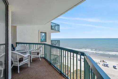 Ocean Bay Club 807 - Naturally beautiful unit with a recliner and indoor pool