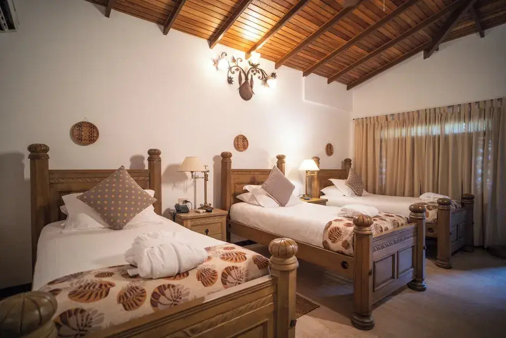Ara Merú Lodge