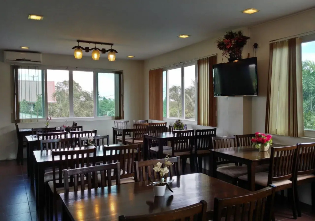 Hanan Hotel Tagaytay - Formerly Tagaytay Wingate Manor