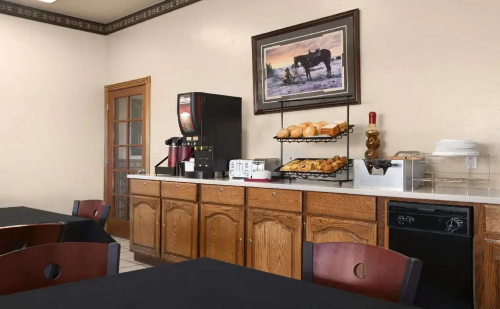 The Hotel Serene Glendale Peoria, Surestay Collection by Best Western