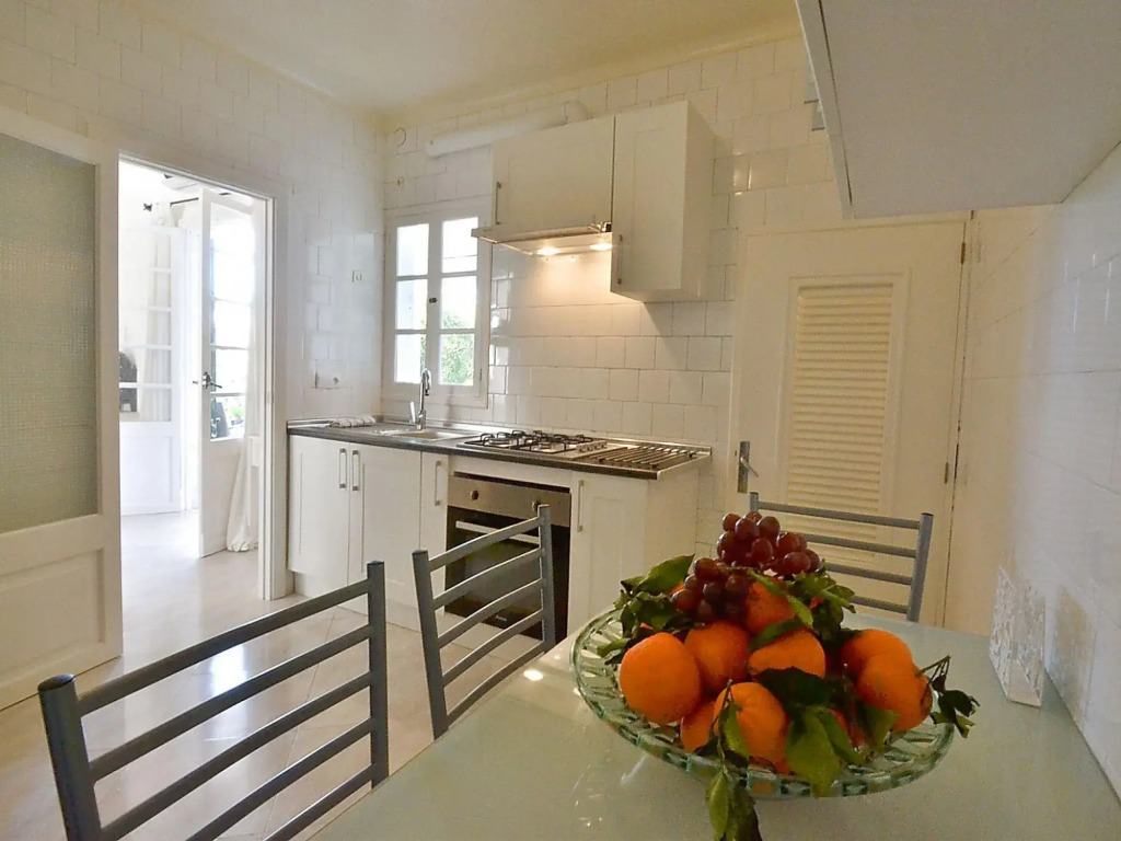 Beautiful villa in Colòn near the beach