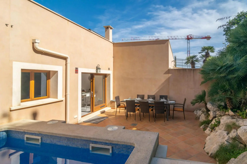 S'ARBOCERA - Modern house with private pool and garden near the beach. Free WIFI.
