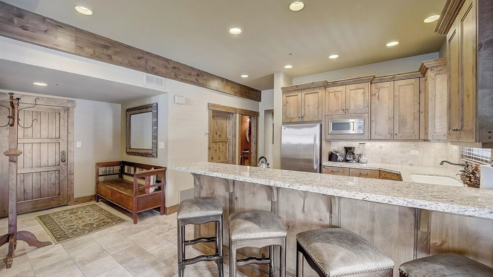 Mont Cervin #23 by Avantstay Luxury Ski in Ski out Home in Park City!
