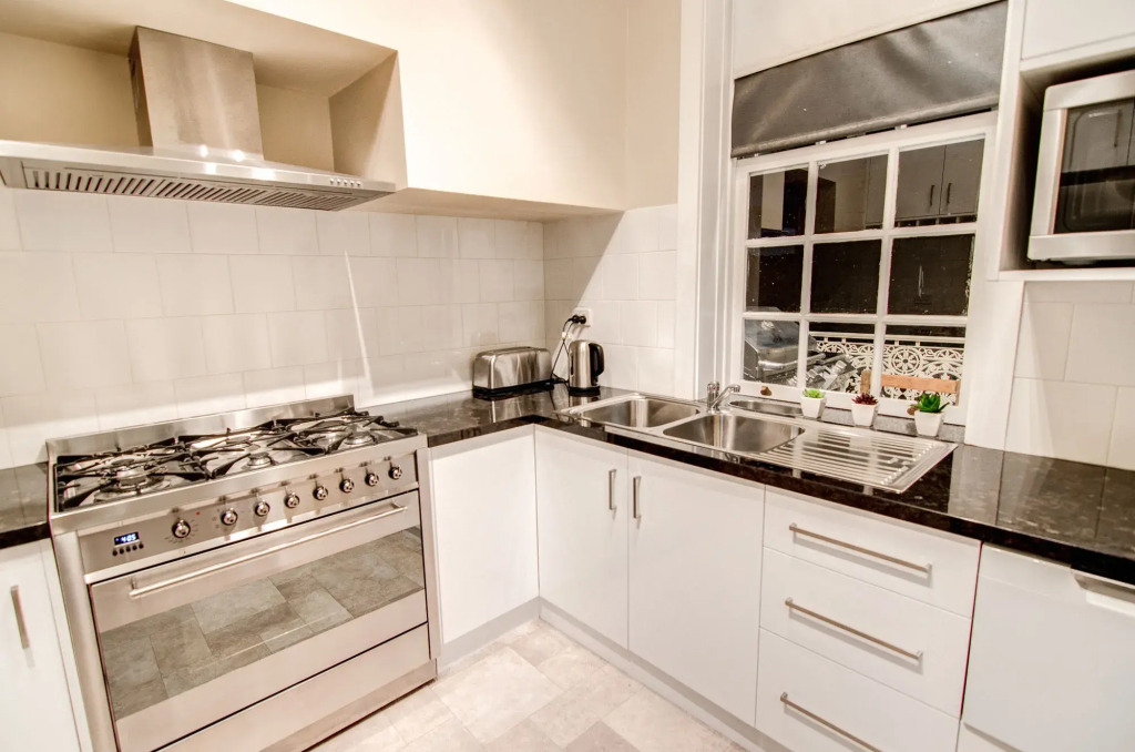 Ashcroft Apartments