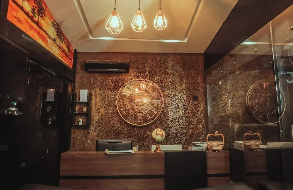Vulcan Suites