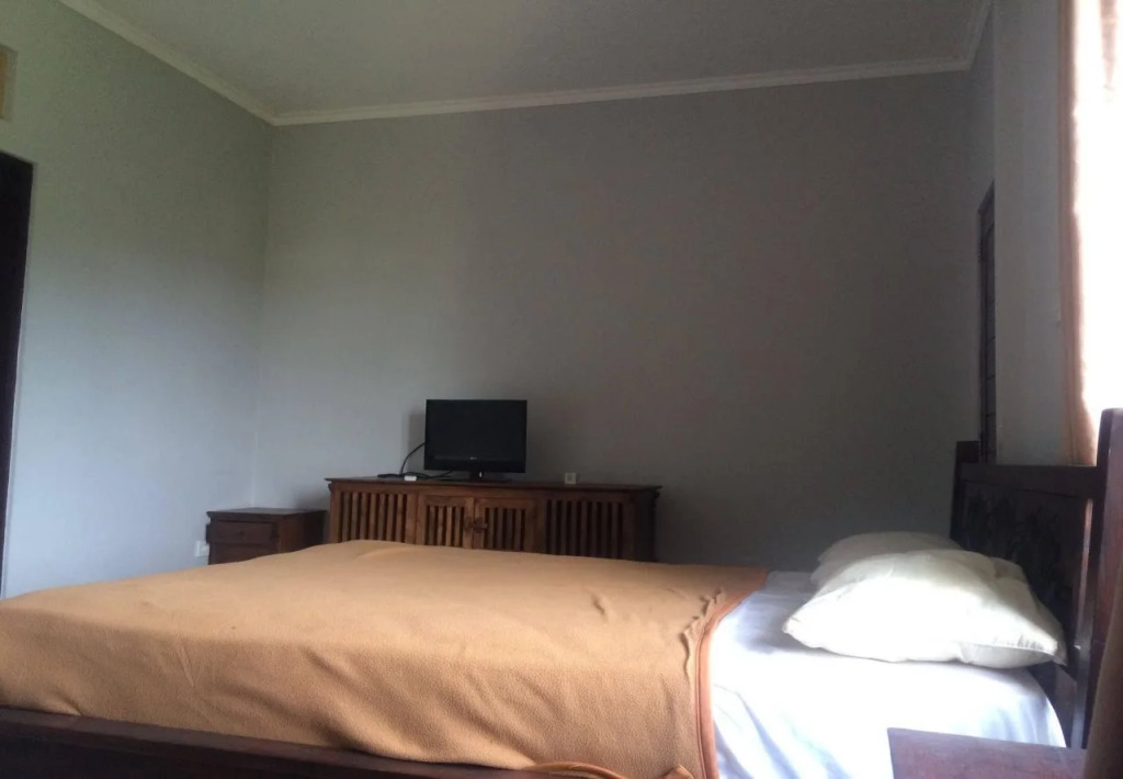 Kembang Sari Suites