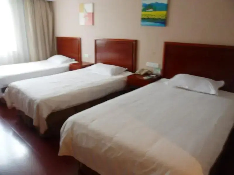 GreenTree Inn Jiangsu Huaian XuYi Bus Station Business Hotel