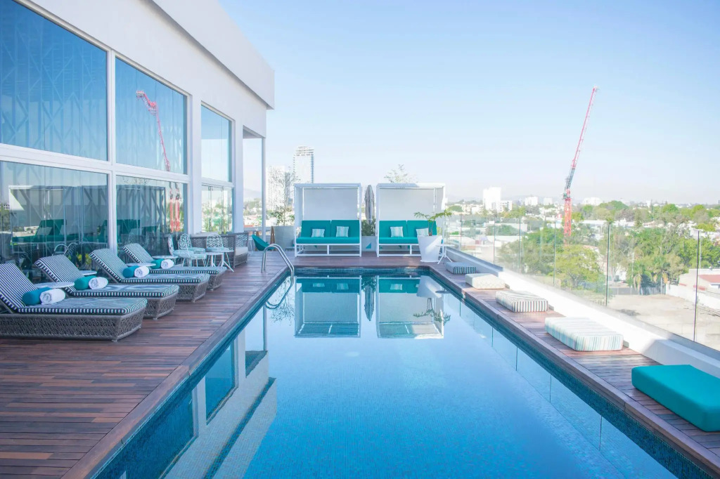 Square Small Luxury Hotel - Nuevo Consulado