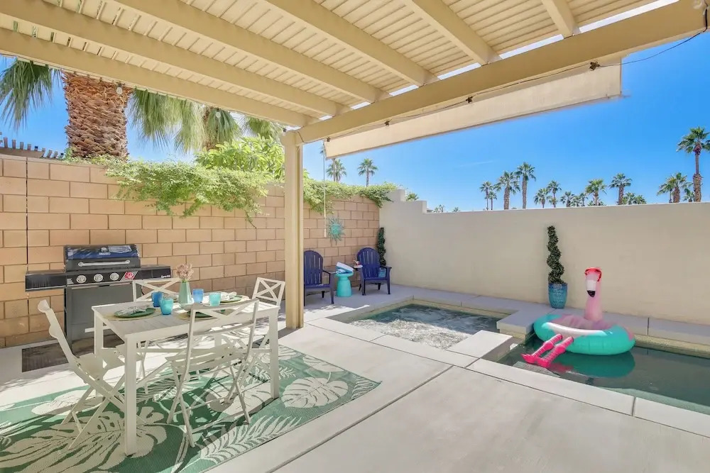 6 Mi to Empire Polo Club: Indio Home w/ Grill!