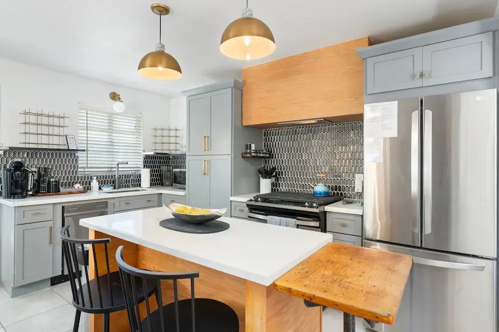 Midtown Digs