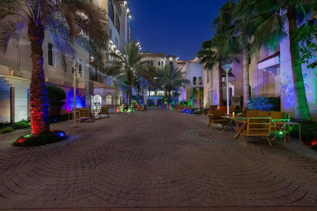 Madareem Hotel