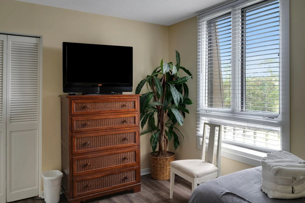 Harbour Town at Sea Pines Spacious 3 Bedroom 3 Condo by RedAwning
