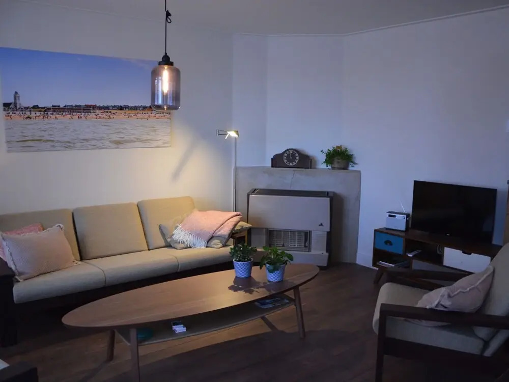 Gorgeous Apartment in Katwijk Centre Near Sea