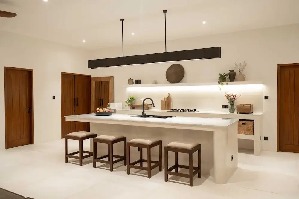 Rumah Tiha - Launch Promo Luxury 6BR Villa in Pererenan Canggu