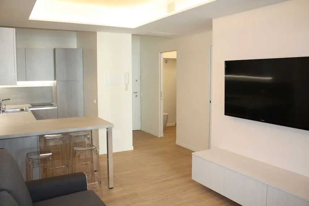 Modern Seaside Flat With Spacious Balcony