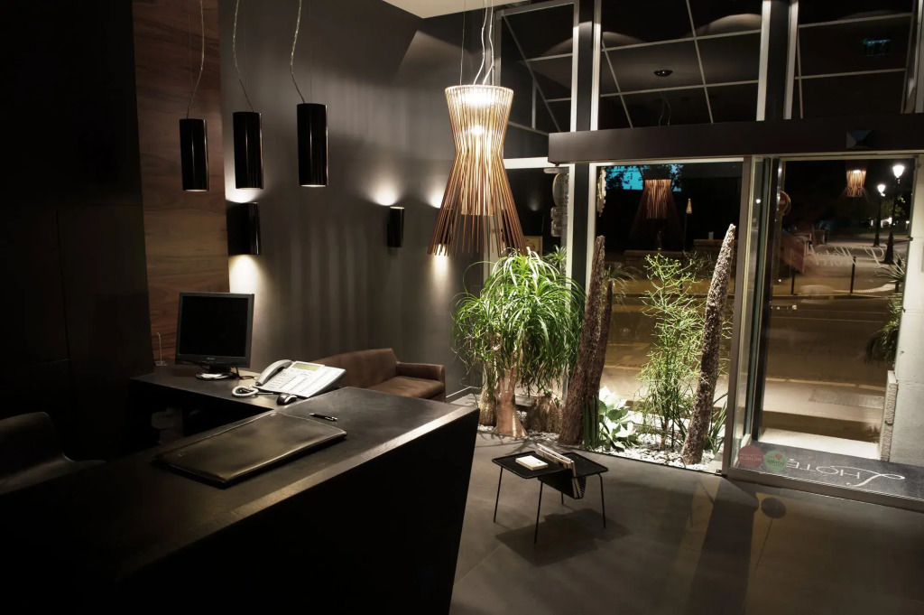 LHotel - face au château - boutique hôtel et séminaires