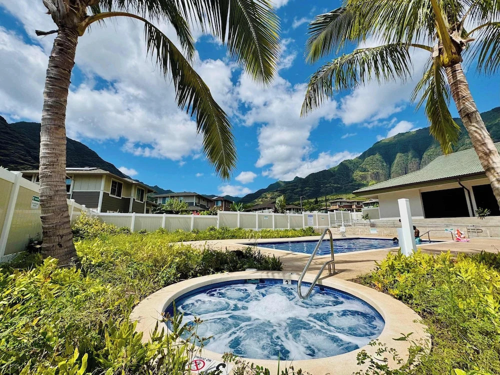 @ ML Aloha Hoonani 3BR Home MT & Ocean Views!