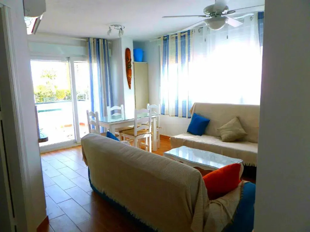 oasis carihuela