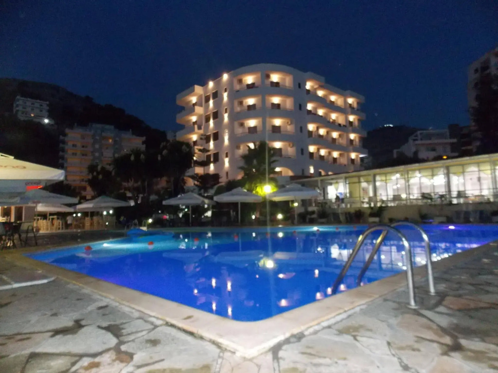 Hotel Mediterrane