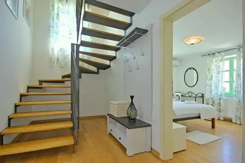 Fabulous villa Zelda with pool near the beach
