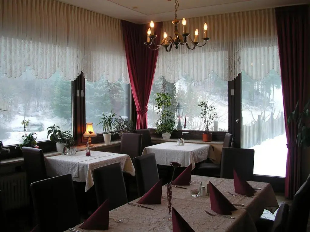 Waldhotel