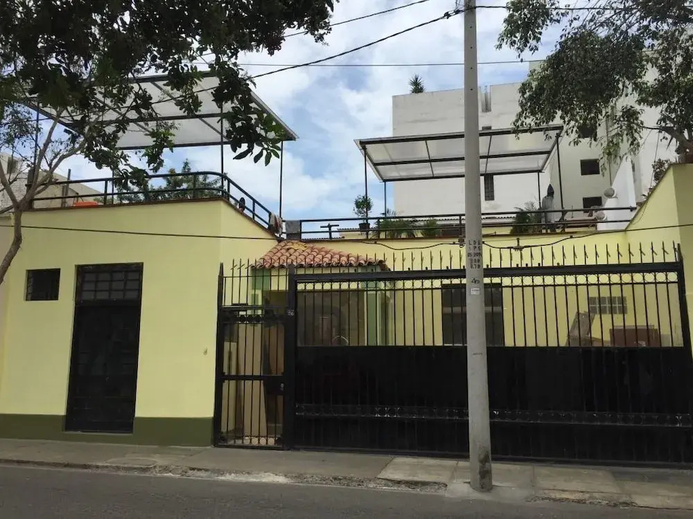 Hostal Alpes Lima