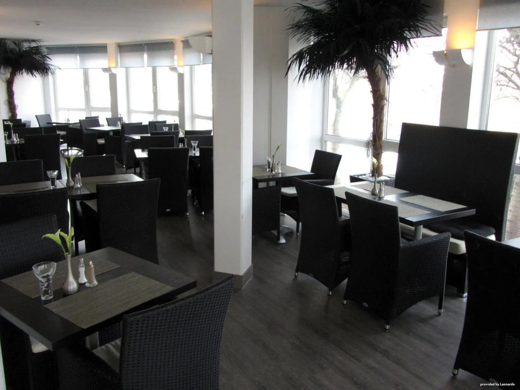 PLAZA INN Stuttgart Airport Messe