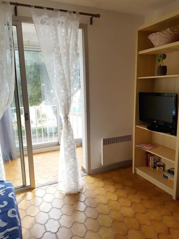 Apartment With one Bedroom in Canet-en-roussillon, With Wonderful City