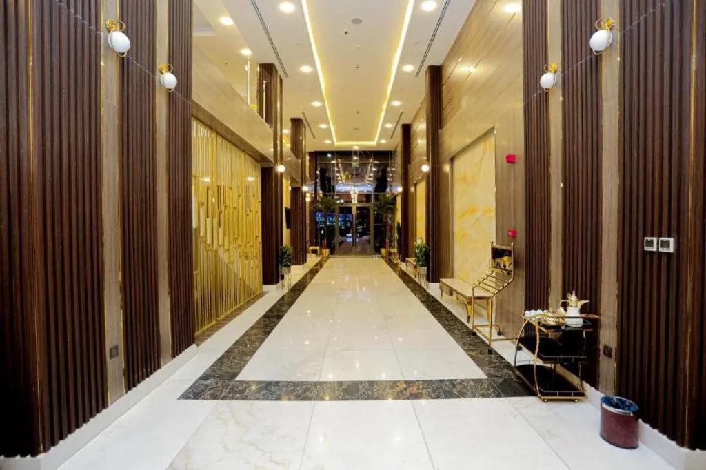 TULIP PLAZA - By Le Park Concord