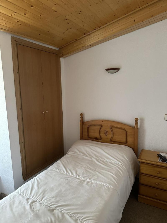 Pension Y Bar Ivis