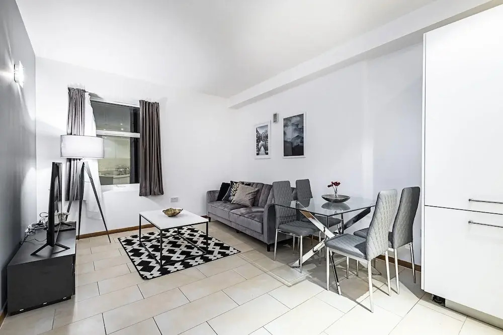 Laystall Apartment by Flexystays