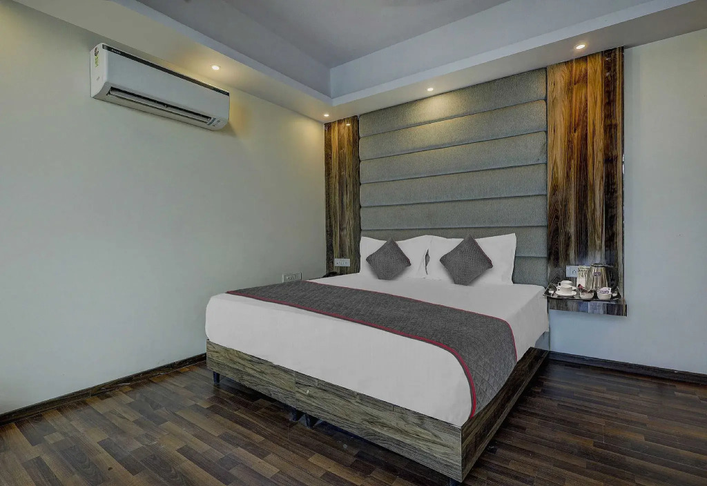 Hotel O Golden King