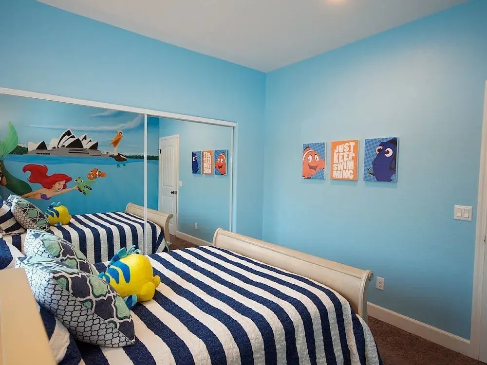 Mickey's Beach House 6 Bedrooms 3.5 Bathrooms Home