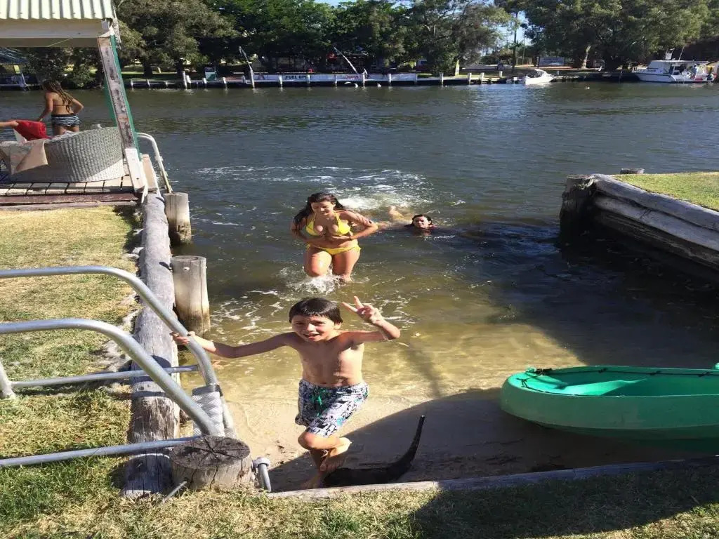 Mandurah Riverfront Holiday Rental