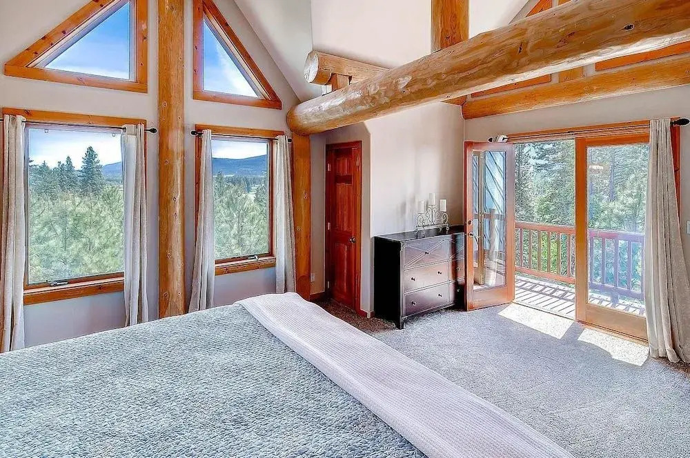 Deer Meadow Lodge