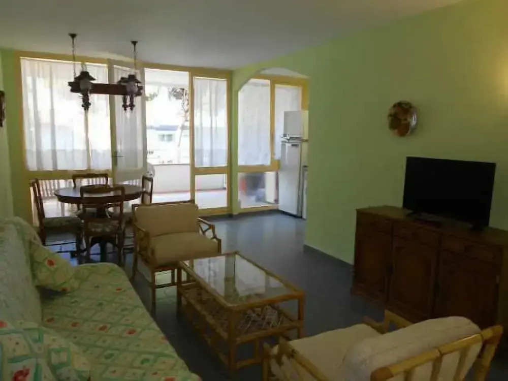 Apartamento Politur J-26