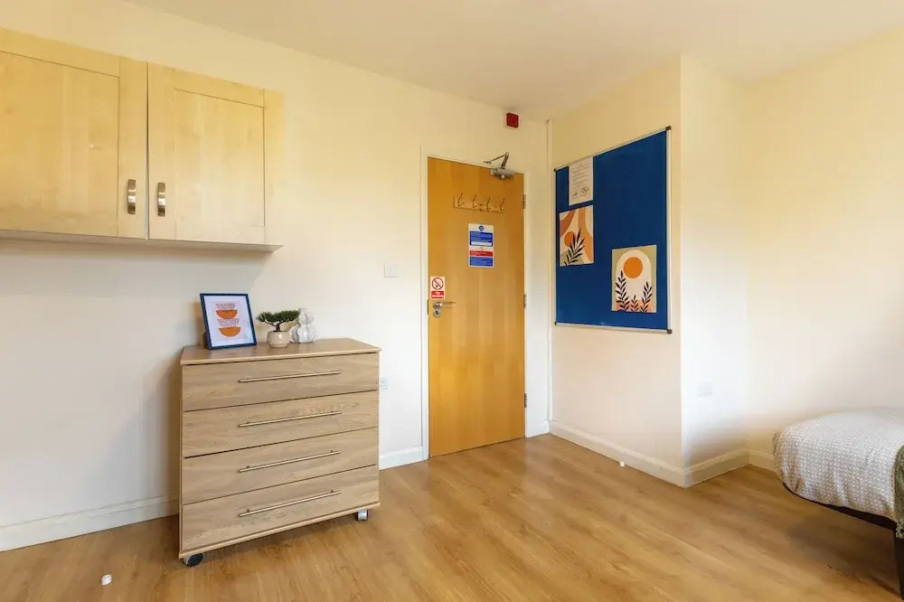 For Students Only - Brooke Hall in London