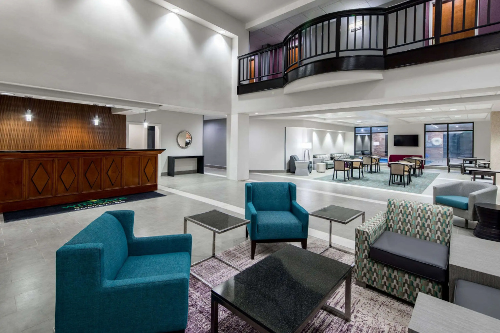 Comfort Inn & Suites Columbus North