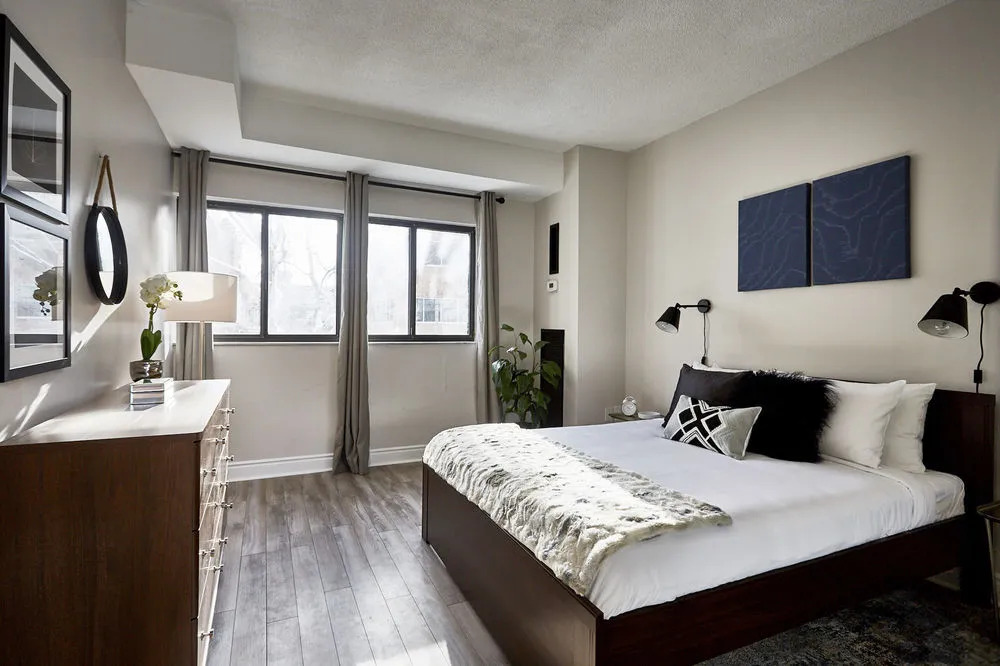 Serene 2Br in Church Yonge Corridor by Sonder
