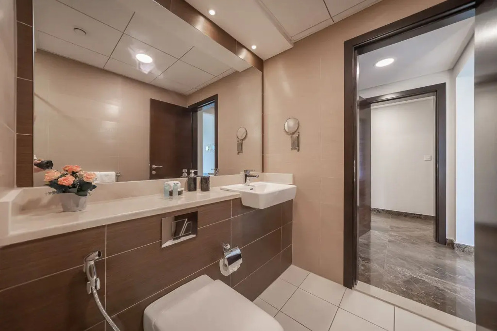 Stunning flat with balcony in Sparkle Tower