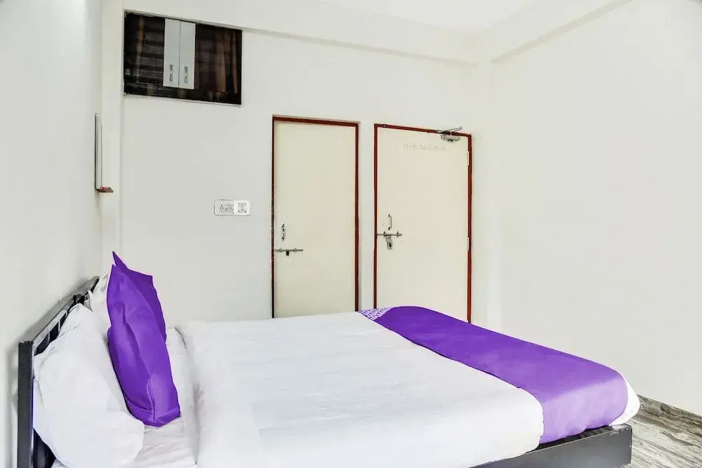 SPOT ON 42082 Hotel Nitesh