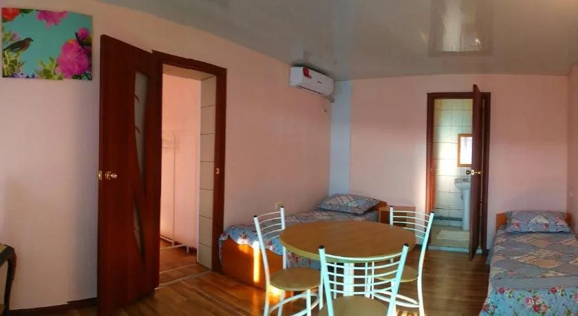 U Azovskovo Morya Mini-hotel