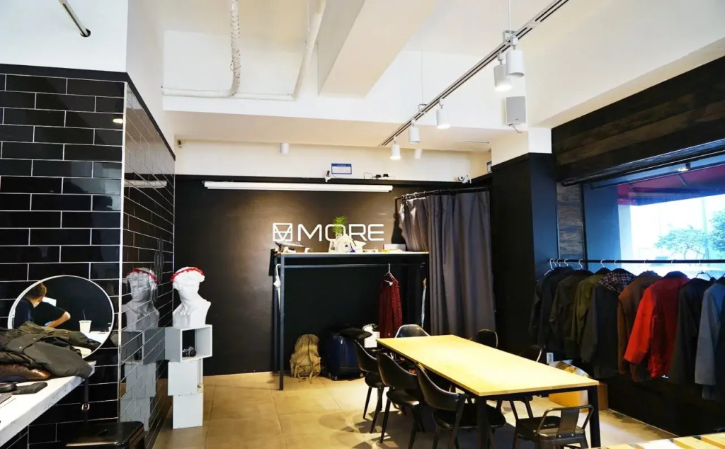 Party Guesthouse - Hostel