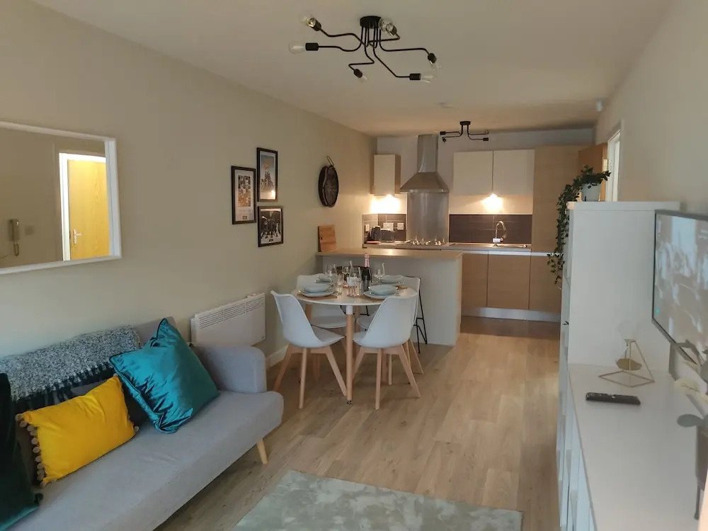 Fantastic Centrally Located 1 bed Apartment
