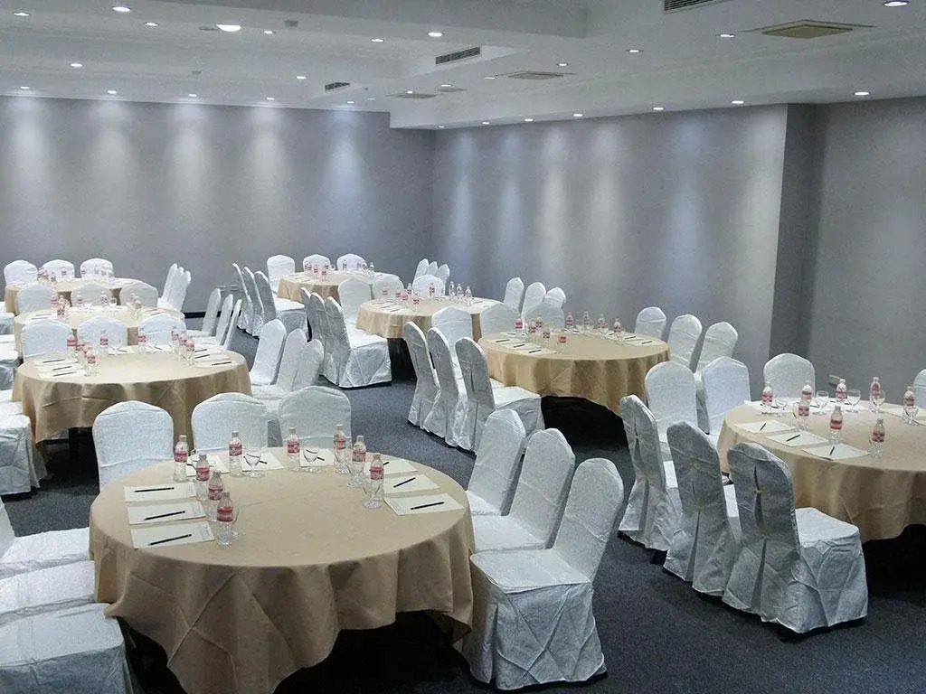 Angkor Howard Hotel