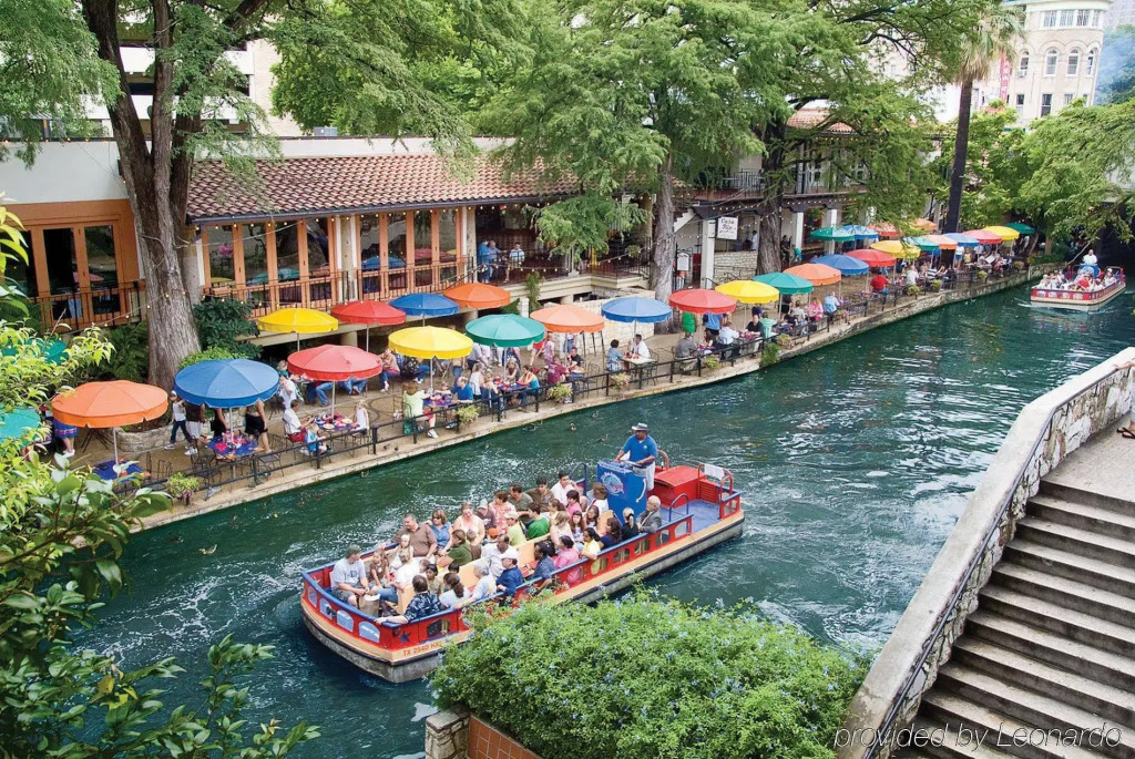 Holiday Inn Express & Suites San Antonio West Sea World Area by IHG