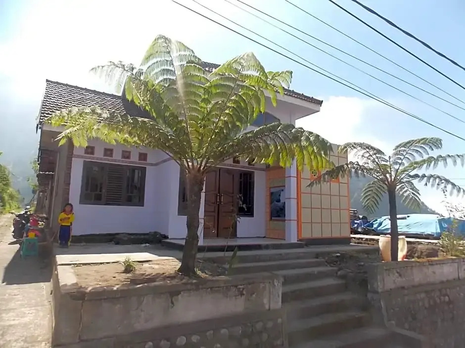 Homestay Family Gunung Bromo