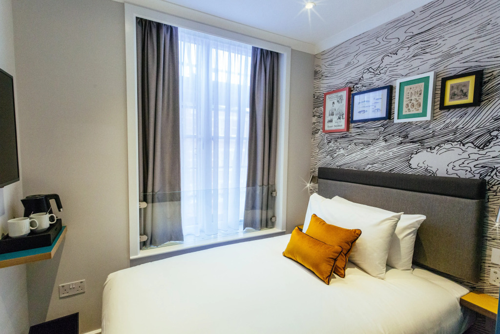 Oliver Plaza Hotel