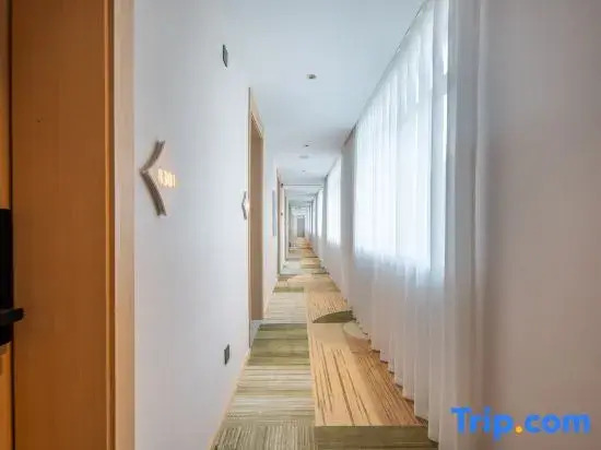 Xiyue Hotel Migong Walmart Minfa Plaza Store