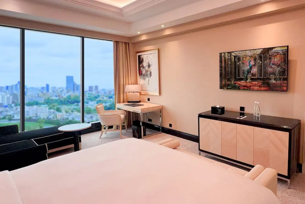 The Trans Luxury Hotel Surabaya